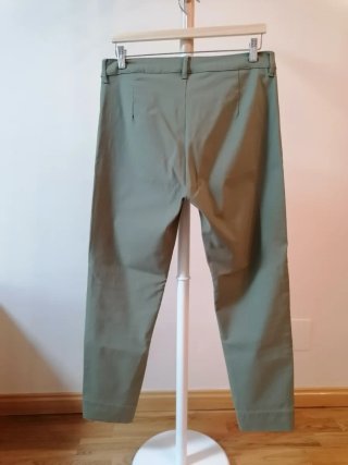 Pantalón vestir verde oliva