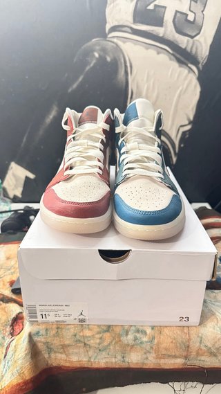 Nike Air Jordan 1 Mid Antigravity
