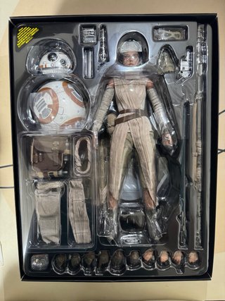 Hot Toys Star Wars Rey y BB-8 Escala 1/6