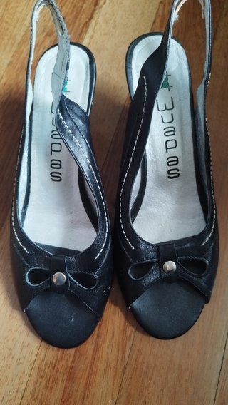 Sandalias Negras de Mujer