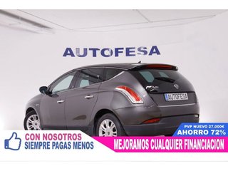 Lancia Delta 1.6 Multijet DPF Platino 88 kW (120 CV)