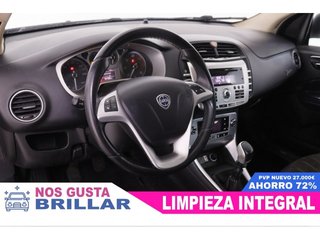 Lancia Delta 1.6 Multijet DPF Platino 88 kW (120 CV)