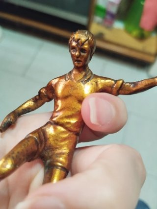 Figura Futbolista Bronce Vintage (Remate Trofeo)