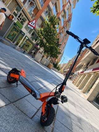 Patinete Cecotec Bongo V70