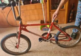 Bicicleta BMX Roja