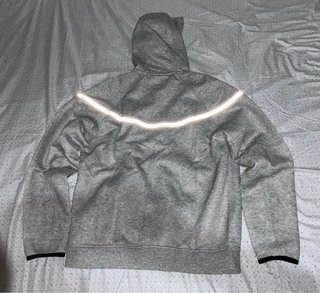 Sudadera Nike Tech Fleece Gris Reflectante