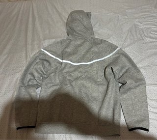 Sudadera Nike Tech Fleece Gris Reflectante