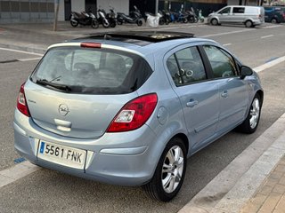 OPEL CORSA EDICIÓN COSMO