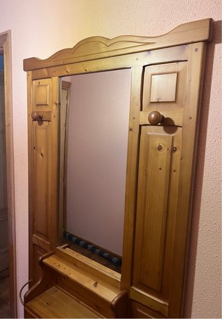 Mueble recibidor de madera