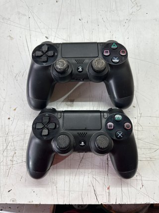 2 Mandos PS4 (PlayStation 4)