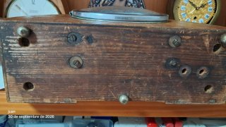 Reloj de Sobremesa Antiguo para Restaurar.