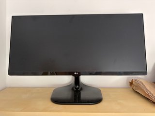 Monitor LG IPS UltraWide 25 pollici
