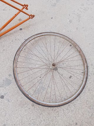 Cuadro Orbea fixie y rueda