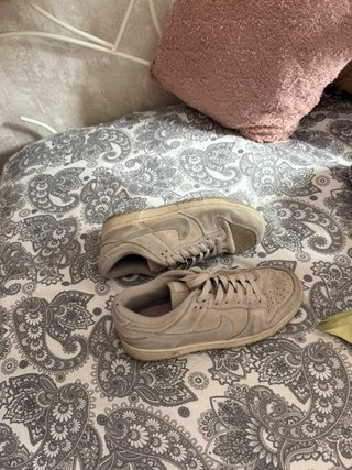 Zapatillas Nike Beige