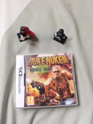 Duke Nukem Critical Mass Nintendo DS