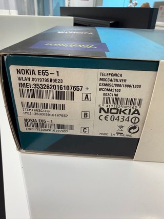 Nokia E65-1 Plata