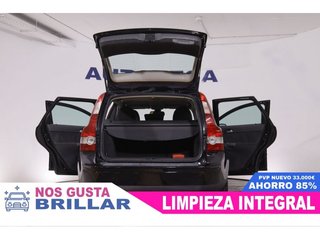 Volvo V50 2.4 Momentum 103 kW (140 CV)
