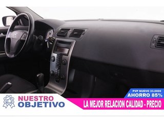 Volvo V50 2.4 Momentum 103 kW (140 CV)