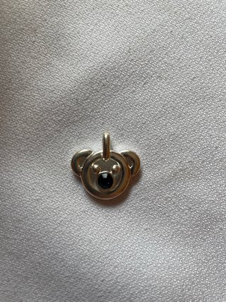 Colgante Oso Negro y plateado de plata.