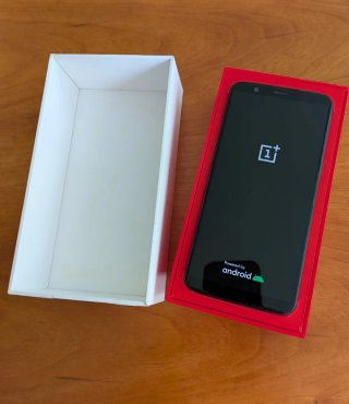 OnePlus 5T Negro