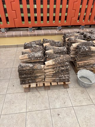 Tejas antiguas de barro