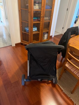 Silla de bebé negra