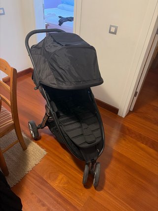 Silla de bebé negra