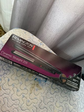 Plancha de Pelo Remington Ceramic Straight 215