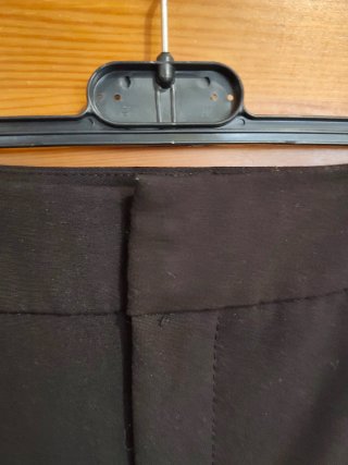 Pantalón de vestir negro Mango