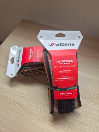 Cubiertas Vittoria Terreno T50 Mixed Gravel.