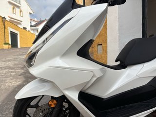 Honda PCX 125 DX 2026 900km