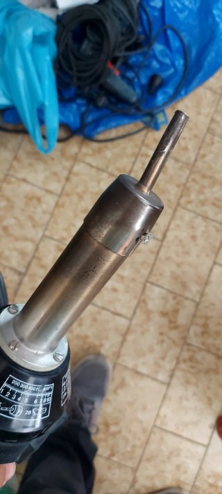 Saldatore ad aria calda Leister