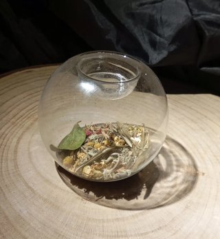 Portavelas de té bola de bruja