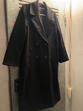 Abrigo clásico negro Zara talla chica