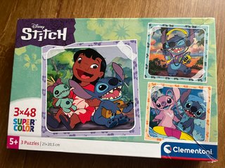 Puzzles Disney Stitch 3x48 Clementoni
