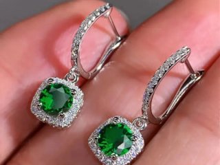 Pendientes de Plata con Piedra Verde
