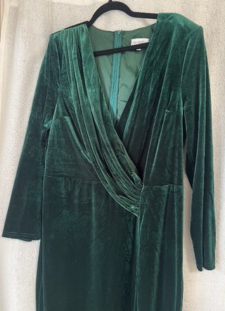 Vestido fiesta largo terciopelo verde con abertura