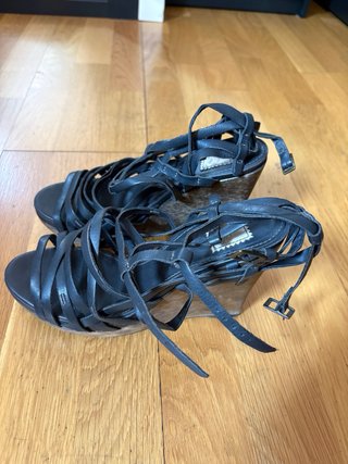 Sandalias de Piel con Cuña de Madera