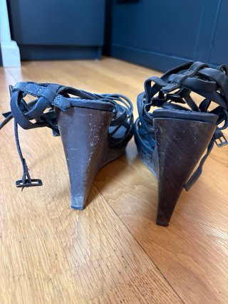Sandalias de Piel con Cuña de Madera