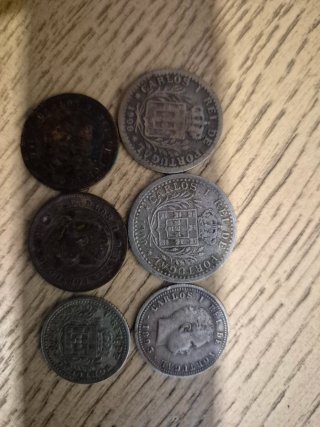 Conjunto de Moedas de Escudos Portugueses