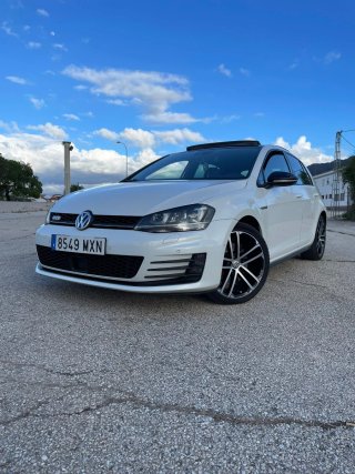 Volkswagen Golf 2014