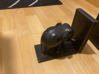 Sujetalibros de madera con elefante