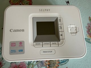 Stampante Canon Selphy CP 740 in perfette condizioni.