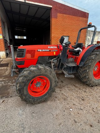 Tractor Kubota MY 9000