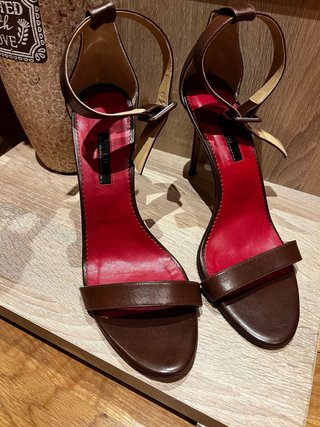 Sandalias Carolina Herrera Piel Marrón Talla 41