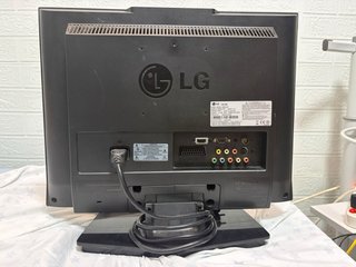 TV Monitor LG 19" HDMI con Altavoces Modelo 19LS4
