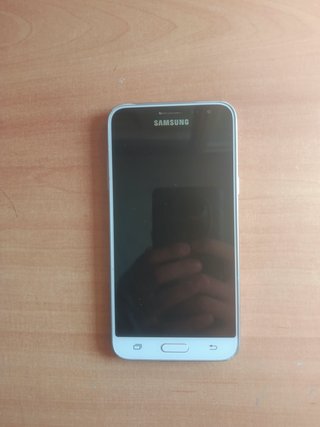 Samsung Galaxy J5 per parti