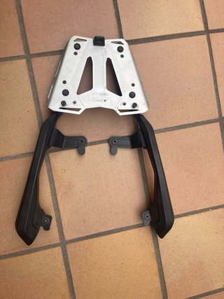 Baúl Givi Outback Evo Aluminio X-adv750