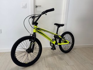 Bicicleta BMX Monty 139 Race