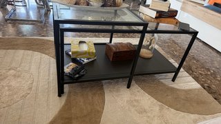 Mesa centro Ikea negra cristal metal poco uso